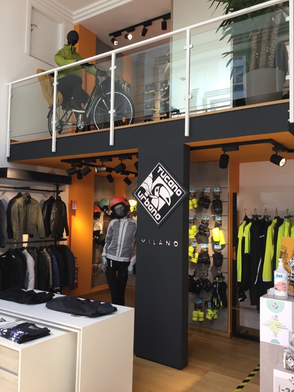 Tucano Urbano apre uno store (in centro) a Milano